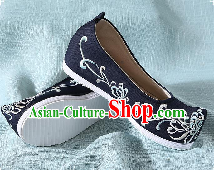 Chinese Handmade Embroidered Chrysanthemum Black Bow Shoes Traditional Ming Dynasty Hanfu Shoes Princess Shoes for Women