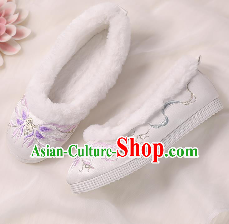 Asian Chinese Winter Shoes Embroidered Purple Flower Shoes Traditional Opera Shoes Hanfu Shoes for Women