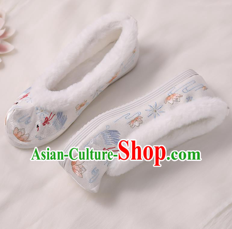 Asian Chinese Winter White Bow Shoes Embroidered Swan Shoes Traditional Opera Shoes Hanfu Shoes for Women