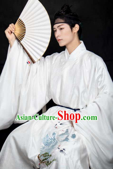 Chinese Ancient Scholar White Costumes Traditional Ming Dynasty Nobility Childe Clothing for Men