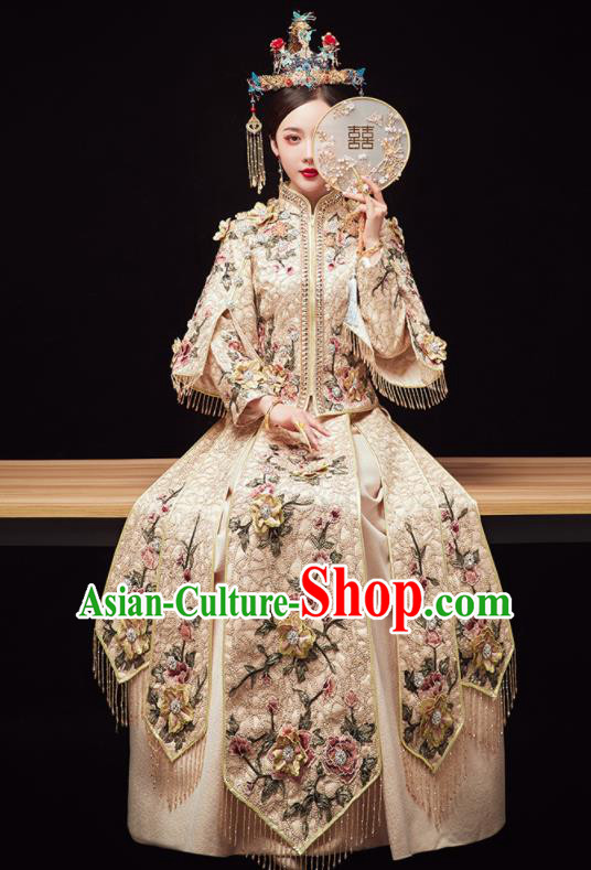 Chinese Traditional Wedding Embroidered Flowers Beige Blouse and Dress Xiu He Suit Red Bottom Drawer Ancient Bride Costumes for Women