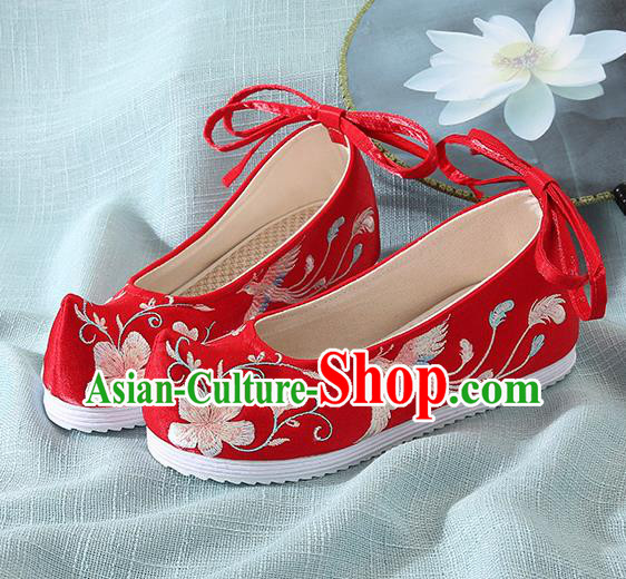 Chinese Handmade Embroidered Flower Bird Red Cloth Shoes Traditional Hanfu Shoes National Shoes for Women