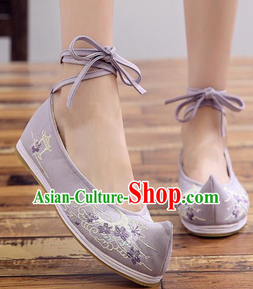 Chinese Handmade Opera Embroidered Purple Cloth Shoes Traditional Hanfu Shoes National Shoes for Women