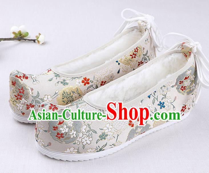 Chinese Handmade Opera Winter White Satin Shoes Traditional Hanfu Shoes National Shoes for Women