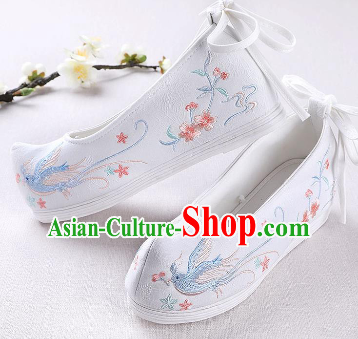 Chinese Handmade Opera Embroidered Pentas Bird White Shoes Traditional Hanfu Shoes National Shoes for Women