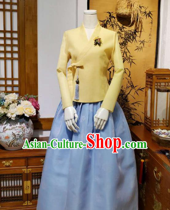 Korean Traditional Female Yellow Blouse and Blue Bust Skirt Asian Korea National Fashion Costumes Women Hanbok Apparels