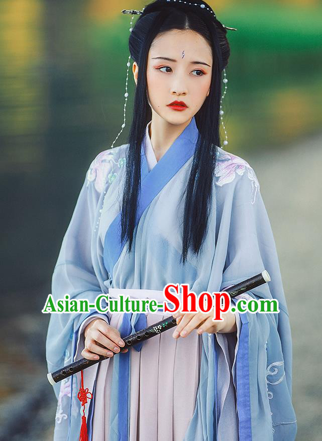 Chinese Ancient Jin Dynasty Female Swordsman Costumes Traditional Hanfu Apparels Wide Sleeve Blouse and Skirt Full Set