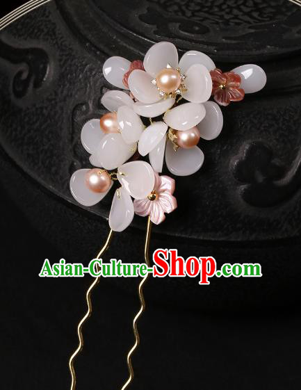 Chinese Classical Pearls Hair Clip Hair Accessories Handmade Ancient Court Lady Hanfu White Flowers Hairpins for Women