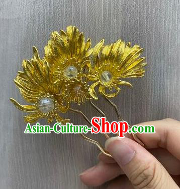 Chinese Tang Dynasty Women Classical Hairpin Handmade Ancient Princess Hanfu Hair Accessories Golden Chrysanthemum Hair Comb