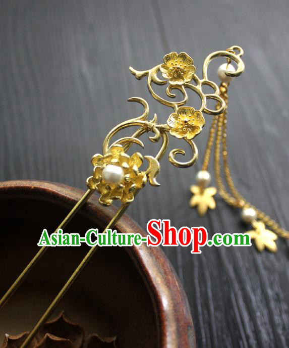 Chinese Classical Golden Plum Blossom Hair Stick Handmade Hanfu Hair Accessories Ancient Jin Dynasty Court Tassel Hairpins