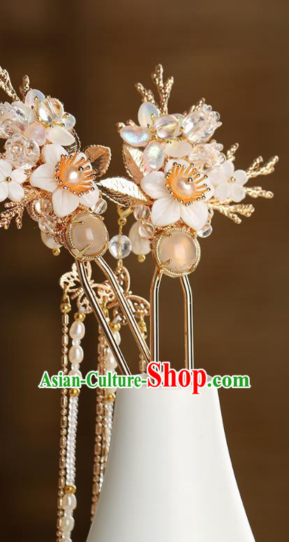 Chinese Classical Palace Chalcedony Hair Stick Handmade Hanfu Hair Accessories Ancient Ming Dynasty Empress Golden Tassel Hairpins