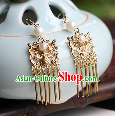 Chinese Handmade Golden Bat Earrings Classical Ear Accessories Hanfu Ming Dynasty Princess Tassel Eardrop