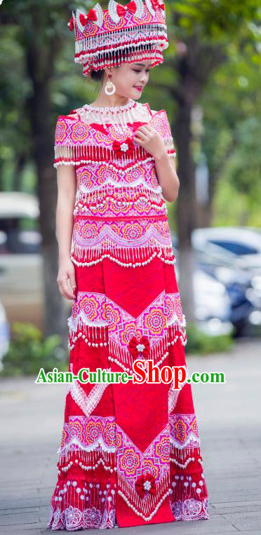 China Yunnan Nationality Women Long Dress and Headdress Miao Ethnic Apparels Minority Stage Performance Red Costumes
