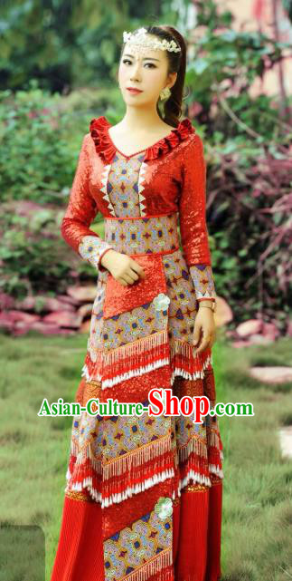 China Yunnan Yao Nationality Bride Apparels Minority Wedding Clothing Ethnic Women Folk Dance Red Dress