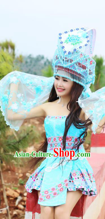 China Ethnic Folk Dance Blue Short Dress Yunnan Miao Minority Dance Clothing Women Apparels and Hat