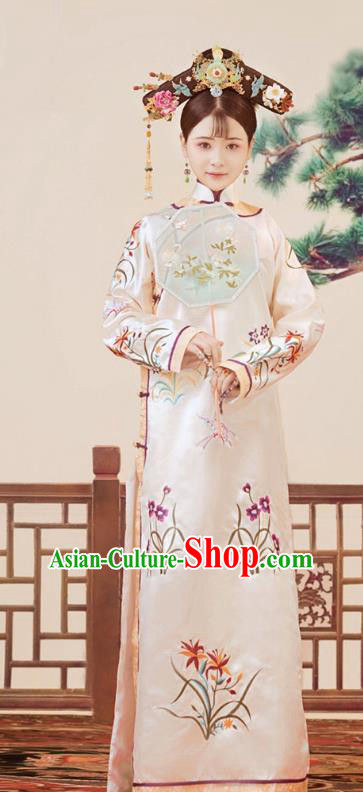 Chinese Qing Dynasty Manchu Princess Costumes Traditional Ancient Court Lady Embroidered Orchids Dress and Headpieces