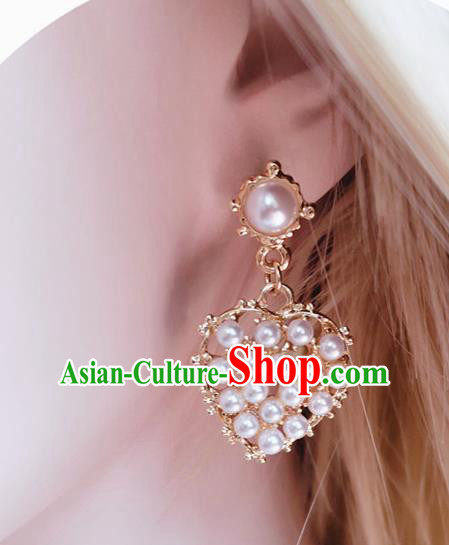 Handmade Baroque Queen Earrings Retro Accessories Europe Court Heart Shape Eardrop