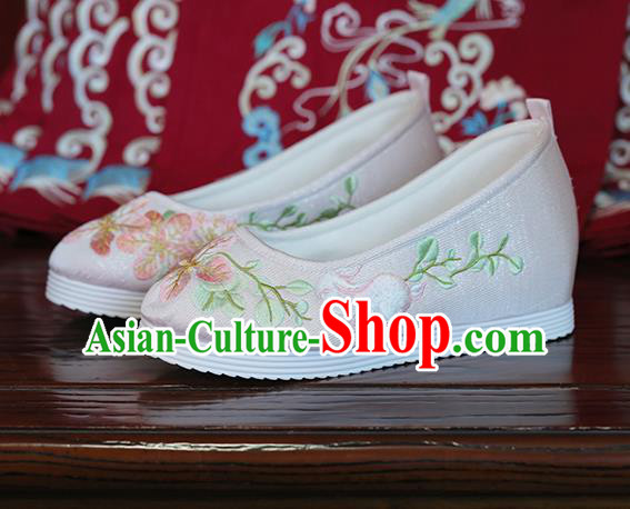 China Princess Shoes Handmade Pink Cloth Shoes Embroidered Peach Blossom Rabbit Shoes Hanfu Shoes