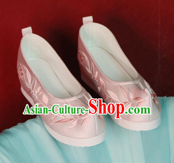 China Women Shoes Pink Brocade Shoes Handmade Shoes Princess Shoes Hanfu Embroidered Shoes