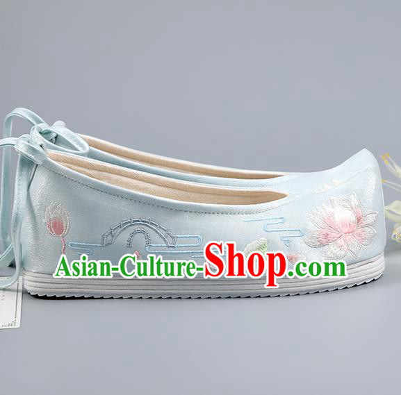 China Ming Dynasty Shoes Traditional Hanfu Shoes Princess Shoes Light Blue Cloth Shoes Embroidered Lotus Shoes