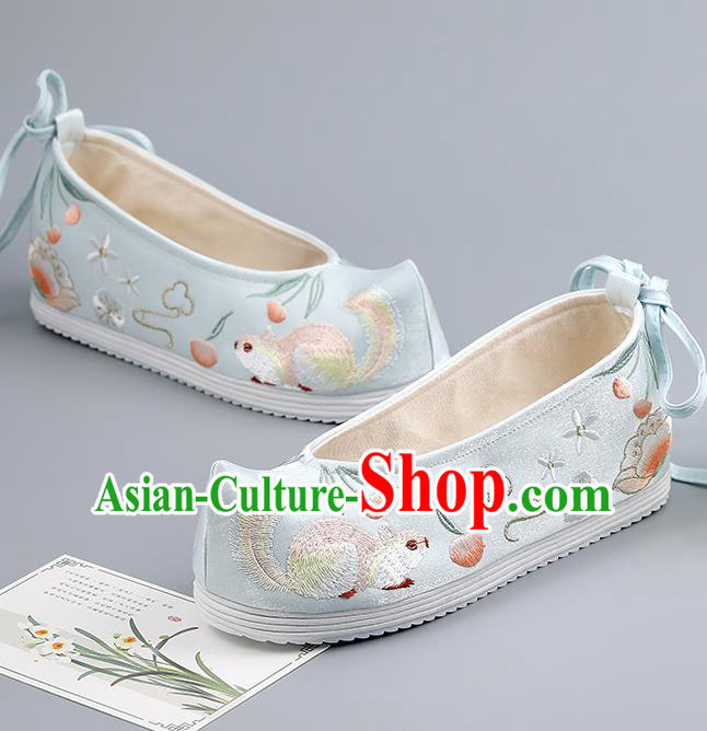 China Traditional Hanfu Shoes Embroidered Squirrel Shoes Handmade Cloth Shoes Ancient Princess Light Blue Bow Shoes