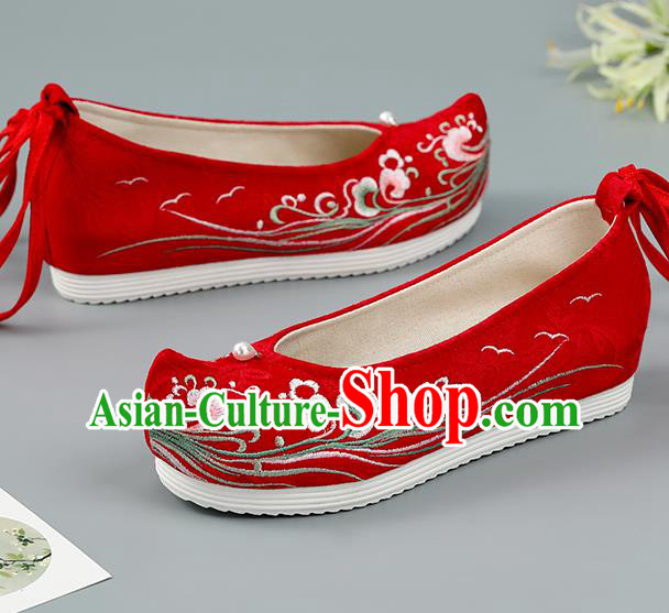 Top China Wedding Embroidered Shoes Bride Shoes Traditional Hanfu Red Cloth Shoes Handmade National Shoes