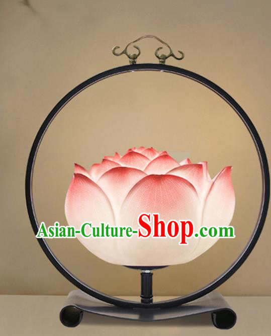 China Traditional Iron Art Home Decorations Spring Festival Desk Lantern Pink Lotus Table Lamp