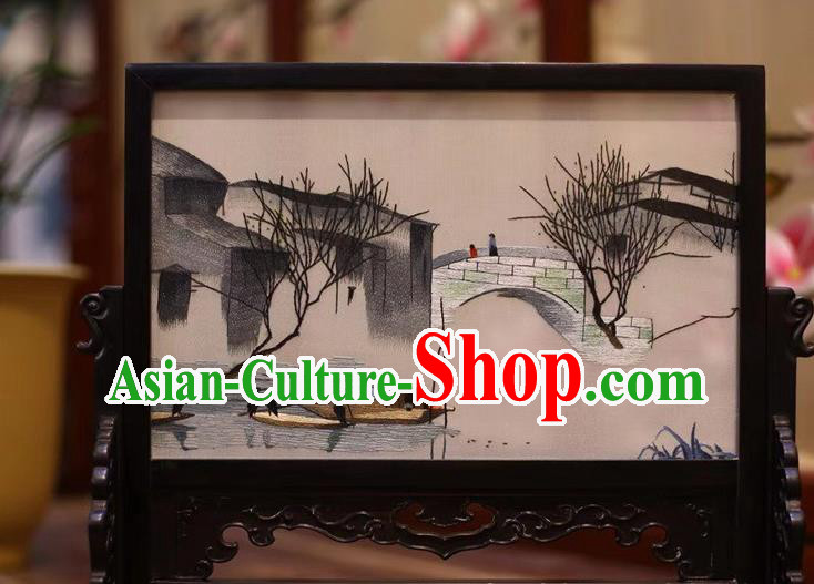 China Embroidered Table Screen Hand Suzhou Embroidery Craft Traditional Autumnal Scenery Painting Desk Wood Screen