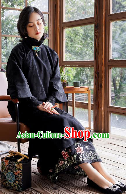 China Classical Black Cotton Wadded Cheongsam Traditional National Female Clothing Women Silk Qipao Dress