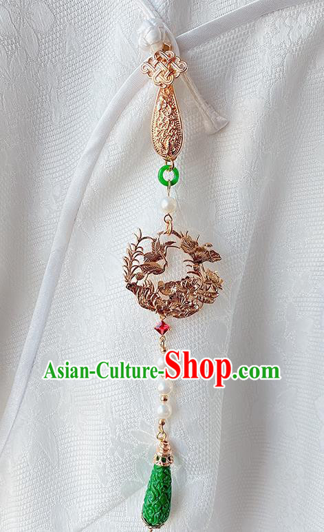 China Carving Cloud Collar Button Traditional Cheongsam Accessories Classical Golden Crane Brooch