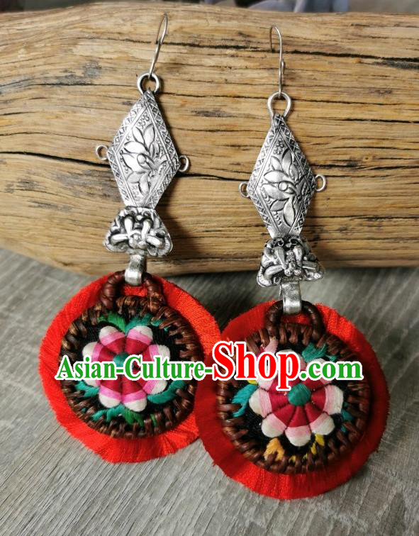 China Traditional National Red Silver Ear Accessories Handmade Miao Ethnic Embroidered Rattan Earrings