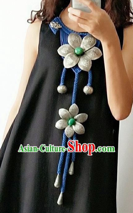 Handmade China National Silver Flowers Tassel Accessories Traditional Blue Sennit Necklet