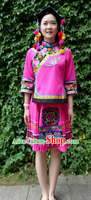 China Ethnic Women Folk Dance Rosy Blouse and Short Pleated Skirt Traditional Yi Nationality Clothing Custom Fashion with Headwear