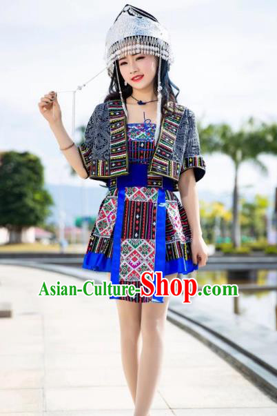China Guizhou Miao Nationality Short Dress Minority Stage Show Costumes Ethnic Women Apparels and Hair Accessories