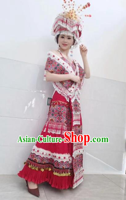 China Yunnan Ethnic Women Clothing Miao Nationality Bride Red Dress Travel Photography Wedding Costumes with Headdress