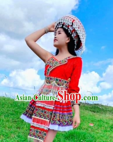 China Tourist Attraction Stage Show Red Short Dress Photography Clothing Traditional Miao Minority Women Costumes and Headwear