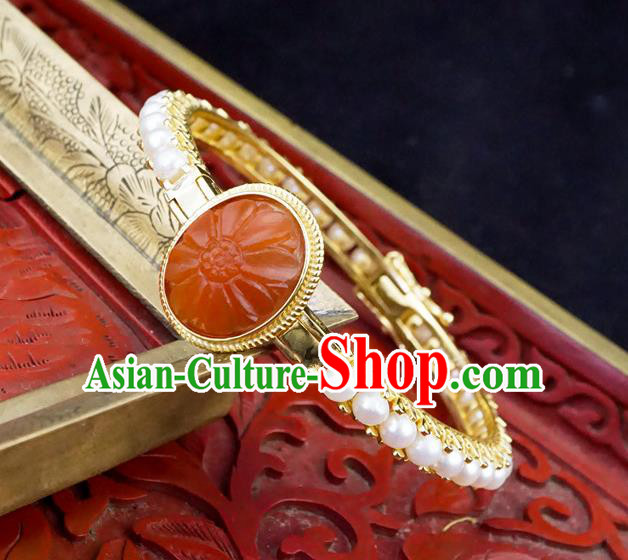 Chinese Traditional Agate Bangle Accessories Ancient Qing Dynasty Court Pearls Bracelet Gems Jewelry