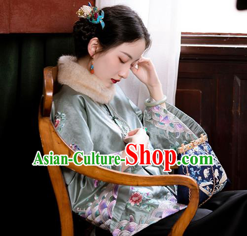 Chinese Traditional Light Green Mandarin Jacket Tang Suit Outer Garment Embroidered Silk Coat for Women