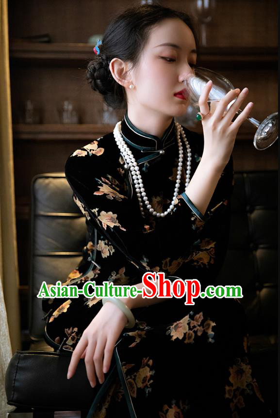 Republic of China Classical Qipao Dress Traditional Women Costume Chinese National Black Velvet Cheongsam