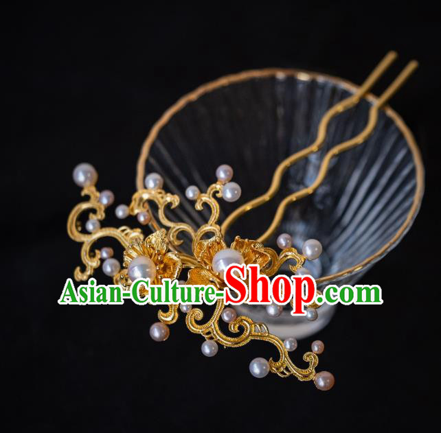 Handmade China Ming Dynasty Court Lady Hair Accessories Ancient Princess Golden Plum Blossom Hairpin