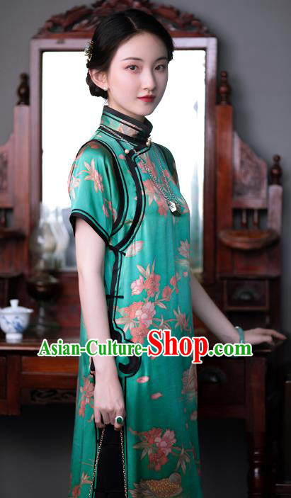 China Green Silk Cheongsam Traditional Costume Classical Mandarin Duck Pattern Qipao Dress