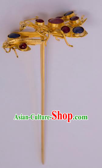 China Traditional Ming Dynasty Court Golden Hair Stick Handmade Hair Accessories Ancient Queen Gems Mantis Hairpin