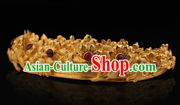 China Ancient Royal Empress Golden Hair Crown Handmade Hair Accessories Traditional Ming Dynasty Carving Phoenix Hairpin