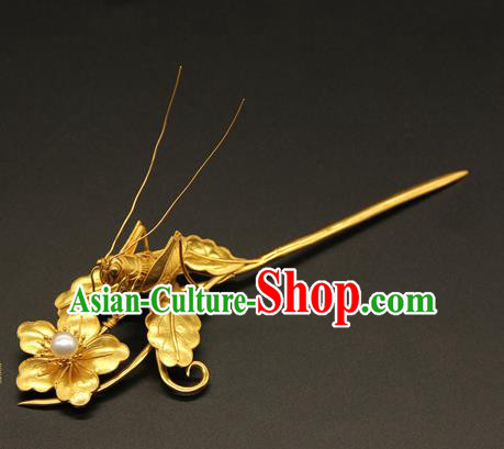 China Ancient Imperial Consort Hairpin Traditional Qing Dynasty Court Hair Accessories Handmade Golden Grasshopper Hair Clip