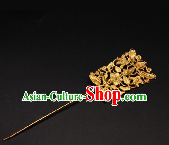 China Handmade Ming Dynasty Carving Butterfly Hairpin Traditional Court Hair Accessories Ancient Empress Golden Hair Stick