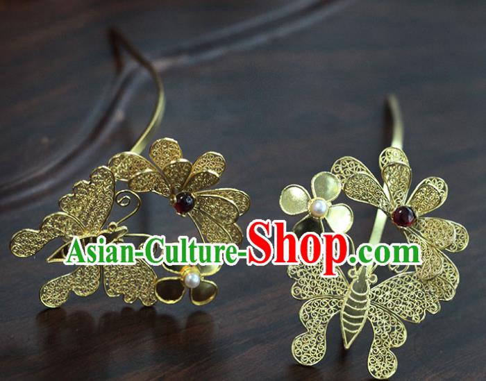 China Handmade Court Garnet Hair Stick Traditional Palace Hair Jewelry Ancient Ming Dynasty Empress Golden Butterfly Hairpin