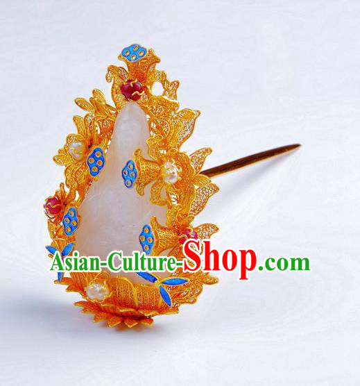 Traditional China Handmade Hair Ornament Ancient Empress Golden Hairpin Ming Dynasty Palace Jade Avalokitesvara Hair Crown