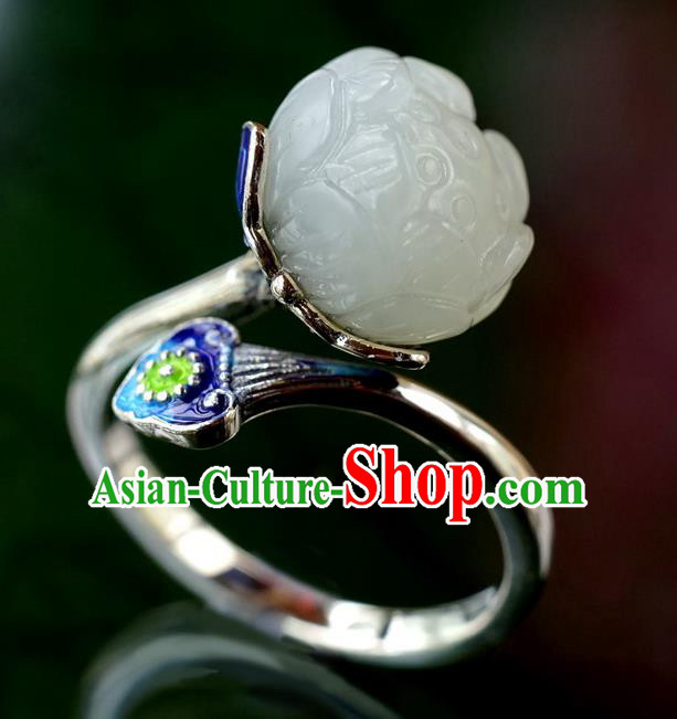 China Traditional Cloisonne Silver Jewelry Accessories Ancient Court Queen White Jade Lotus Seedpod Ring