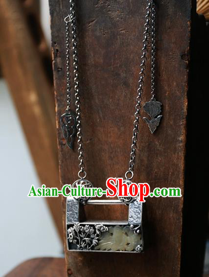 Handmade China Qing Dynasty Accessories Traditional Retro Necklace Pendant National Silver Lock Jewelry