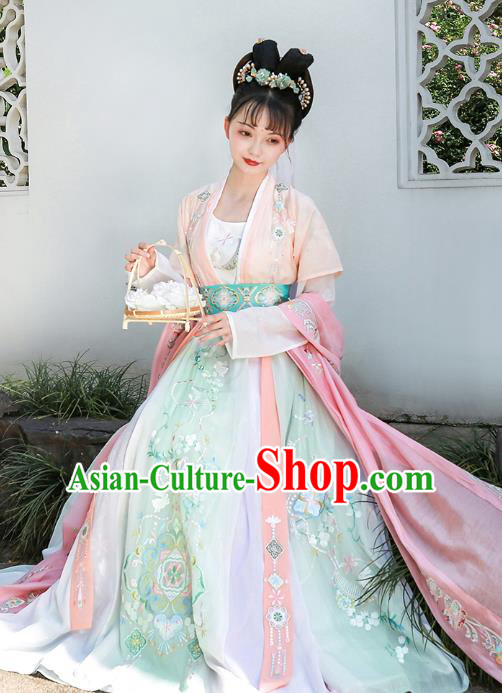 China Song Dynasty Palace Lady Embroidered Dress Ancient Princess Apparels Traditional Hanfu Clothing